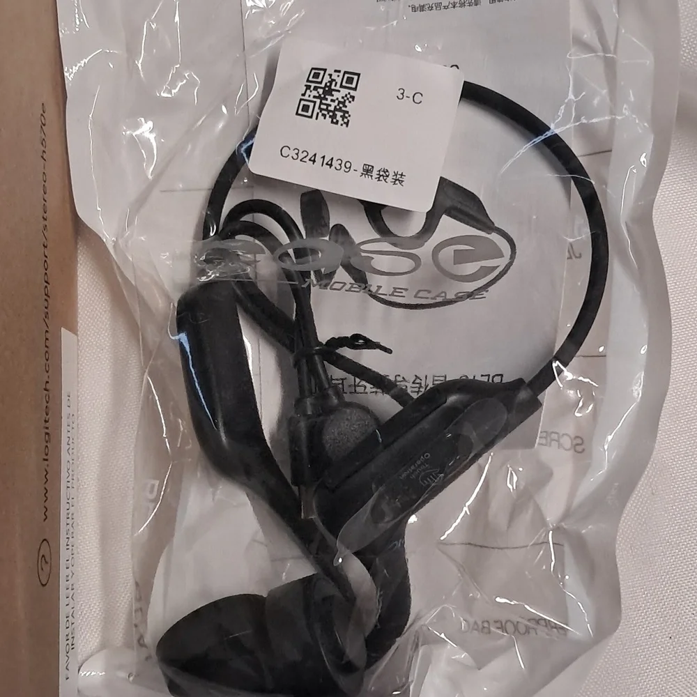 NWT Logitech USB Headset Stereo H570e, Wireless USB Adapter, Wireless Earbuds